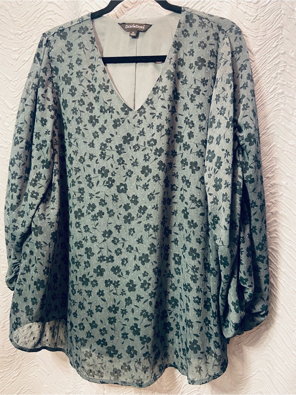 DAVI & DANI Sage Green Floral V-Neck Blouse
